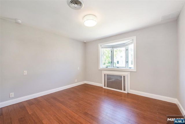 40 Winslow Terrace, Fair Lawn, NJ 07410