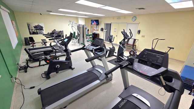 2568 Dudley Drive E G, West Palm Beach, FL 33415