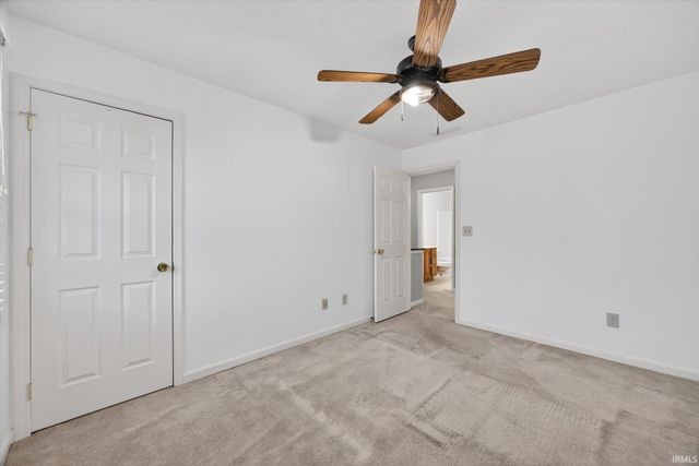 7301 W Higgins Court, Ellettsville, IN 47429