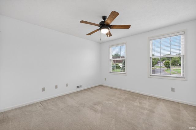 7301 W Higgins Court, Ellettsville, IN 47429
