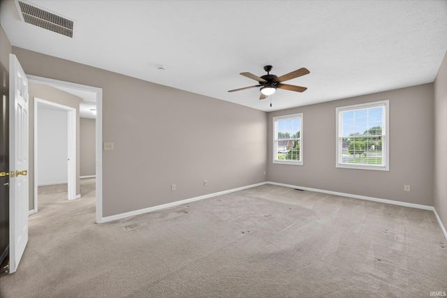 7301 W Higgins Court, Ellettsville, IN 47429