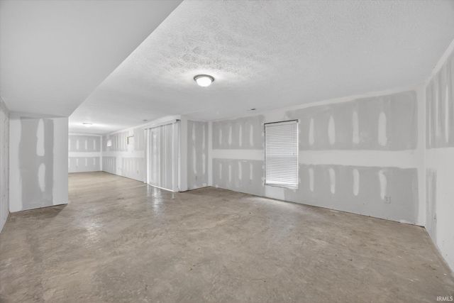 7301 W Higgins Court, Ellettsville, IN 47429