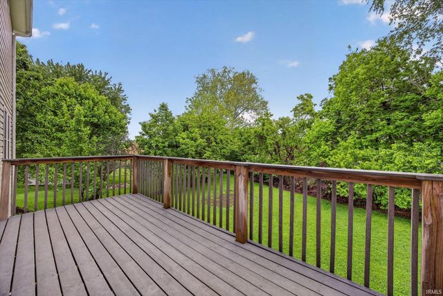 7301 W Higgins Court, Ellettsville, IN 47429
