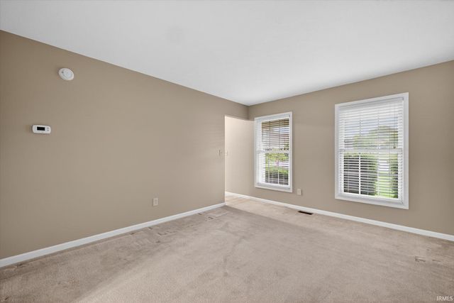 7301 W Higgins Court, Ellettsville, IN 47429