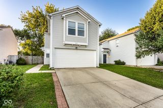 273 Kimbrough Drive, Greenwood, IN 46143