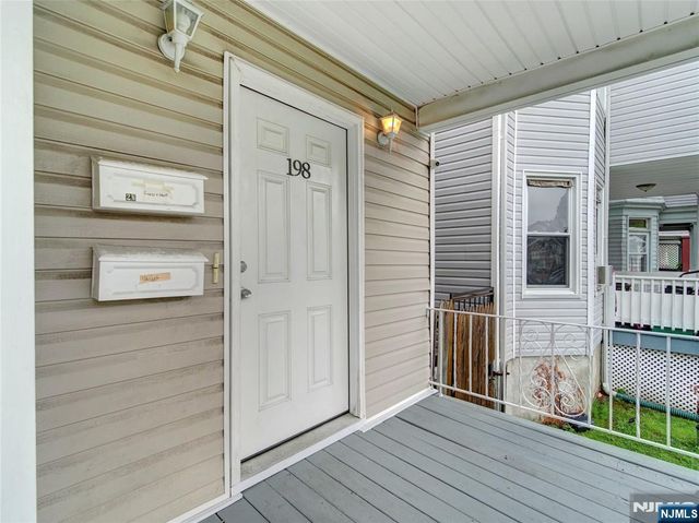 198 17th Street, East Orange, NJ 07017