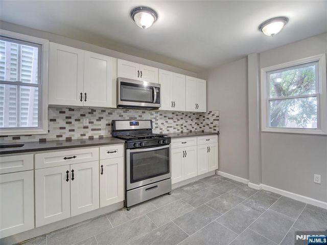 198 17th Street, East Orange, NJ 07017