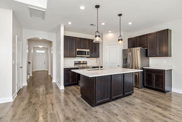 1299 Deercreek Drive, Manning, SC 29102