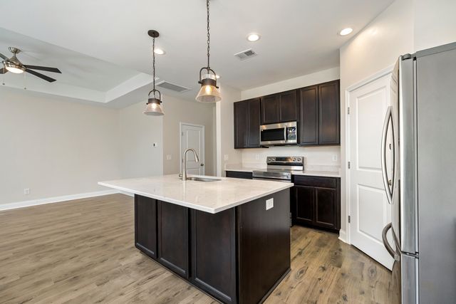 1299 Deercreek Drive, Manning, SC 29102