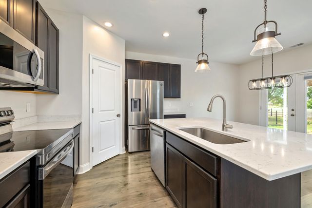 1299 Deercreek Drive, Manning, SC 29102