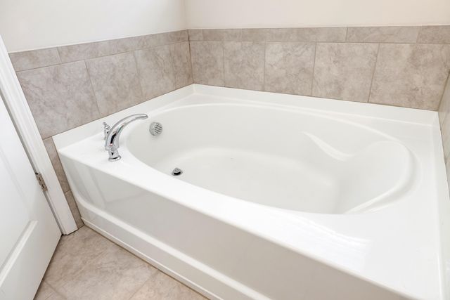 1299 Deercreek Drive, Manning, SC 29102