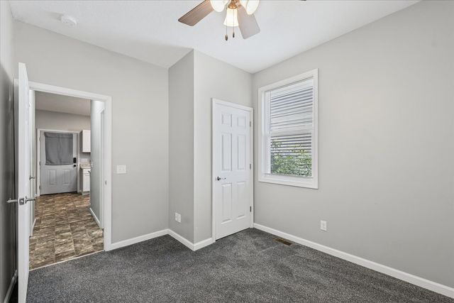 1391 W Decatur Street, Decatur, IL 62522