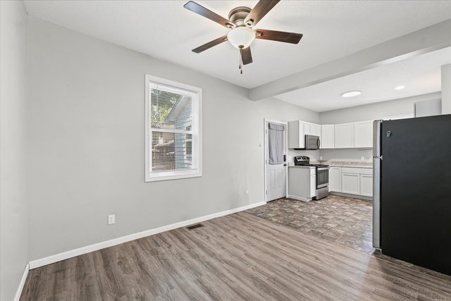1391 W Decatur Street, Decatur, IL 62522