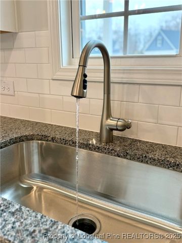 228 Watercress Lane, Raeford, NC 28376