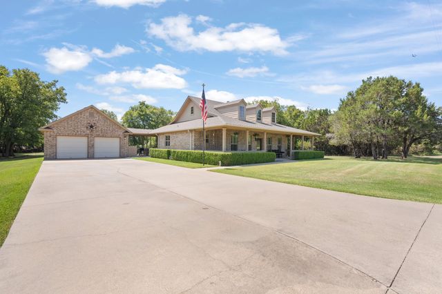 33025 Woodcrest Drive, Whitney, TX 76692