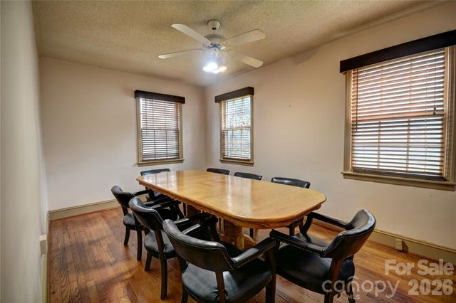 492 S Main Street, Waynesville, NC 28786