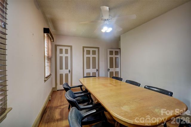 492 S Main Street, Waynesville, NC 28786