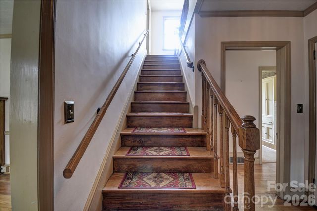 492 S Main Street, Waynesville, NC 28786
