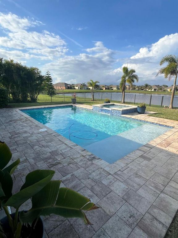 3280 ROXBURY Place SW, Vero Beach, FL 32968