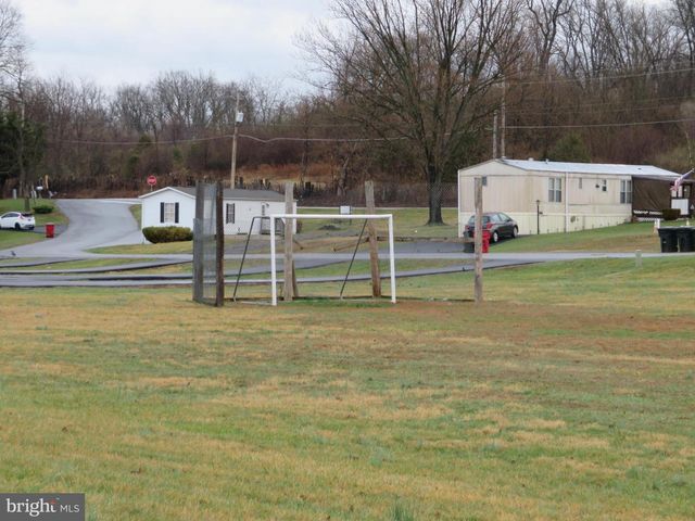 141 JANESA DR, Martinsburg, WV 25403