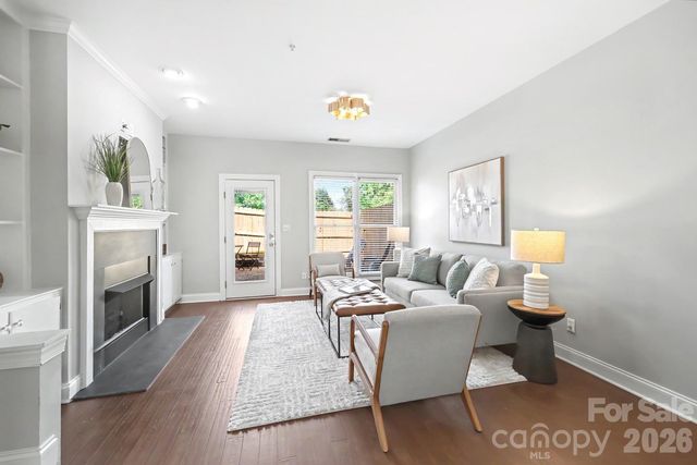 1007 Park West Drive, Charlotte, NC 28209