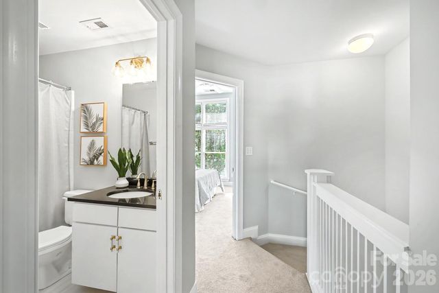 1007 Park West Drive, Charlotte, NC 28209