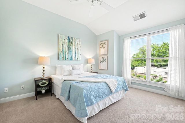 1007 Park West Drive, Charlotte, NC 28209