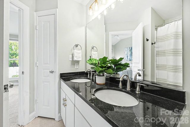 1007 Park West Drive, Charlotte, NC 28209