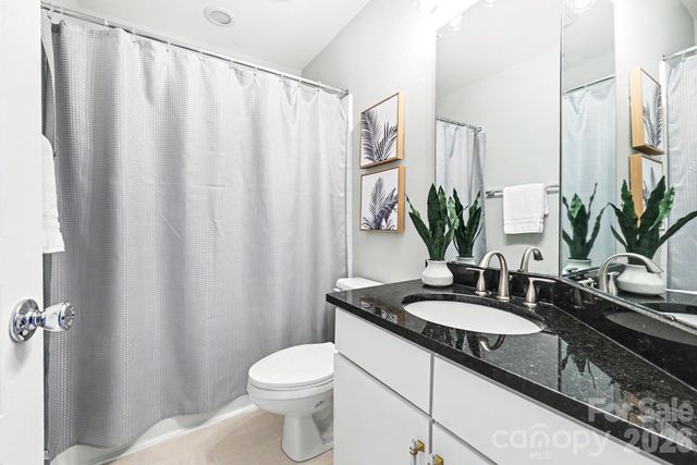 1007 Park West Drive, Charlotte, NC 28209