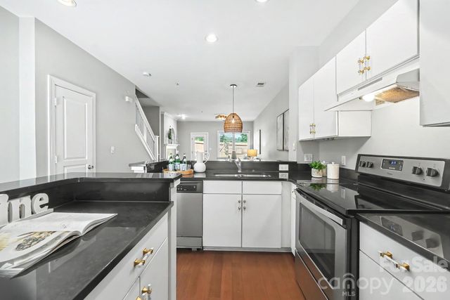 1007 Park West Drive, Charlotte, NC 28209