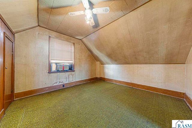 402 N Main Street, Lake Crystal, MN 56055