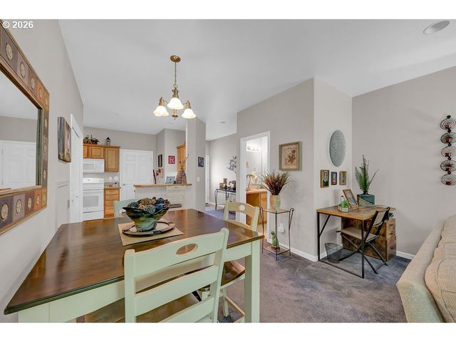 983 JASPER Ln, Florence, OR 97439