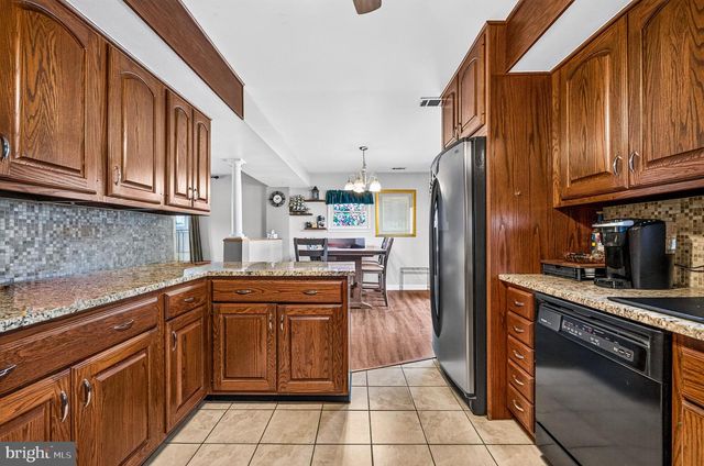 4130 BASSETT CT, Dumfries, VA 22026