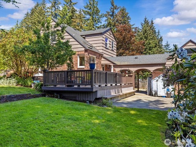 101 Eldorado Avenue, Fircrest, WA 98466