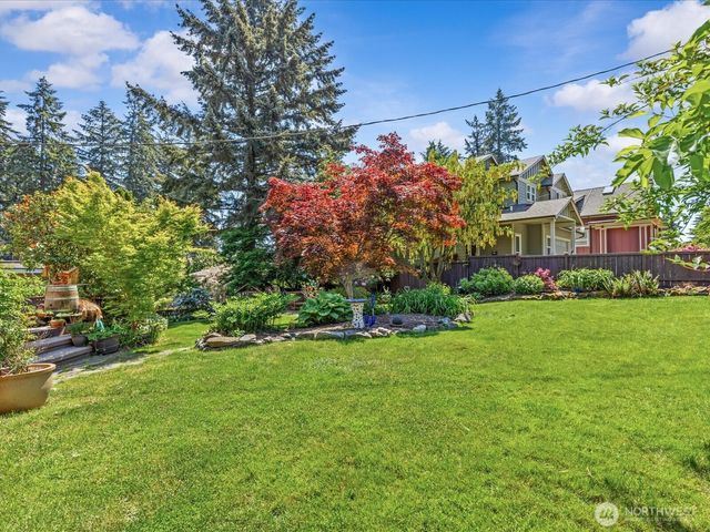 101 Eldorado Avenue, Fircrest, WA 98466