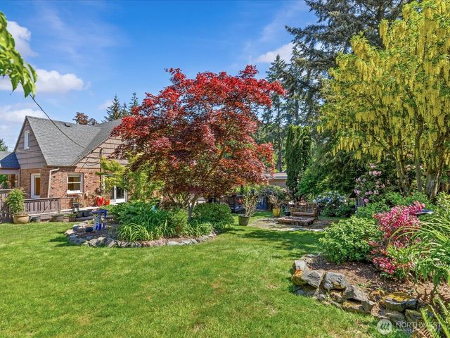 101 Eldorado Avenue, Fircrest, WA 98466