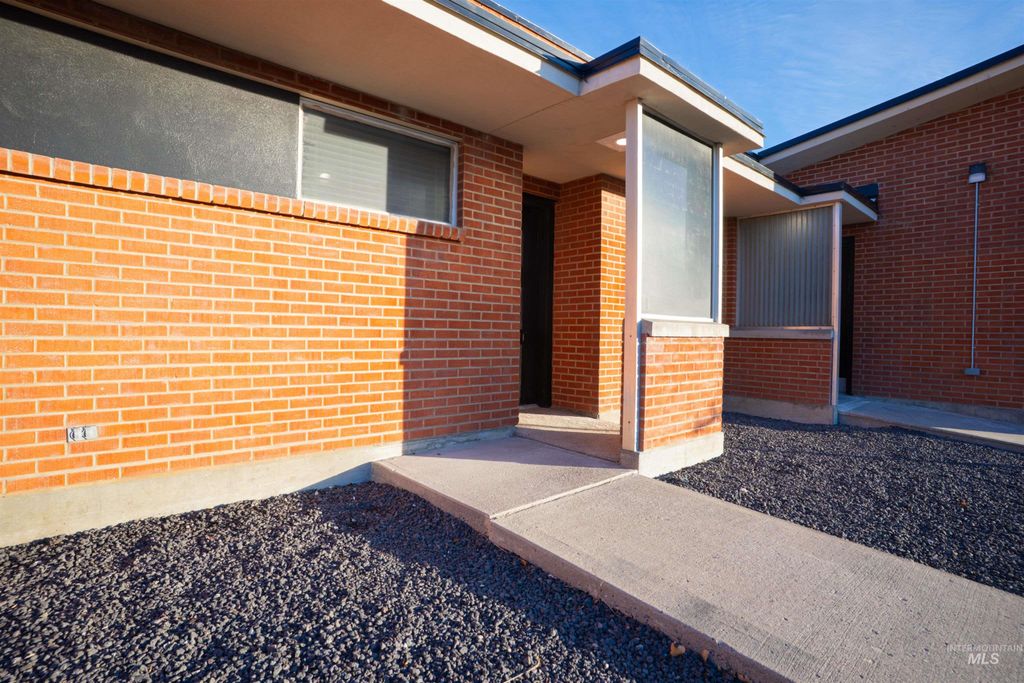 664 Shoup Ave W 11, Twin Falls, ID 83301 photo 6