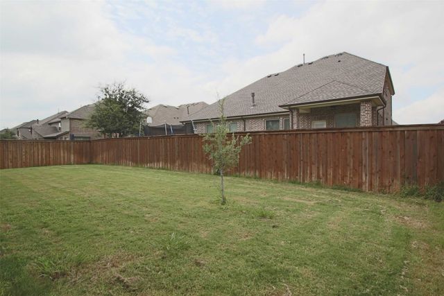 1102 Rendon Place, Mansfield, TX 76063