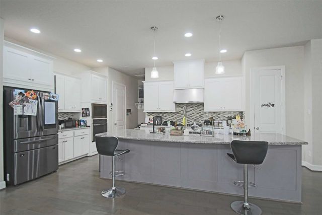 1102 Rendon Place, Mansfield, TX 76063