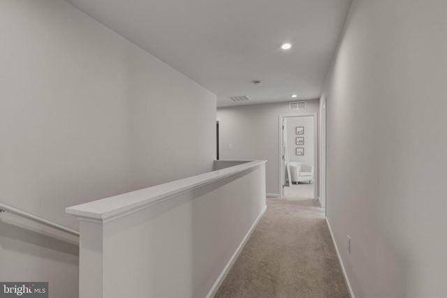 102 CISELEY DR, Sicklerville, NJ 08081