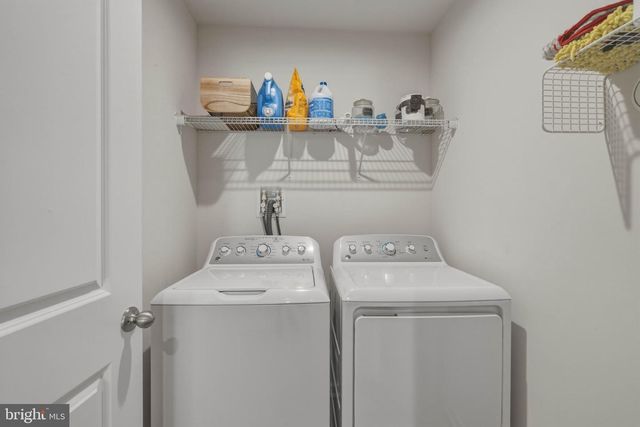 102 CISELEY DR, Sicklerville, NJ 08081