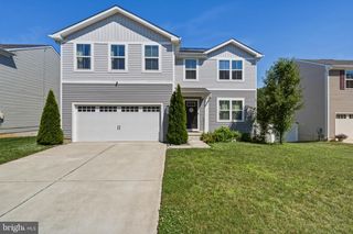 102 CISELEY DR, Sicklerville, NJ 08081
