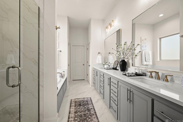 5192 Stonewater Dr, Gonzales, LA 70737