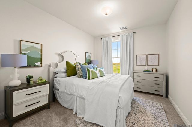 5192 Stonewater Dr, Gonzales, LA 70737