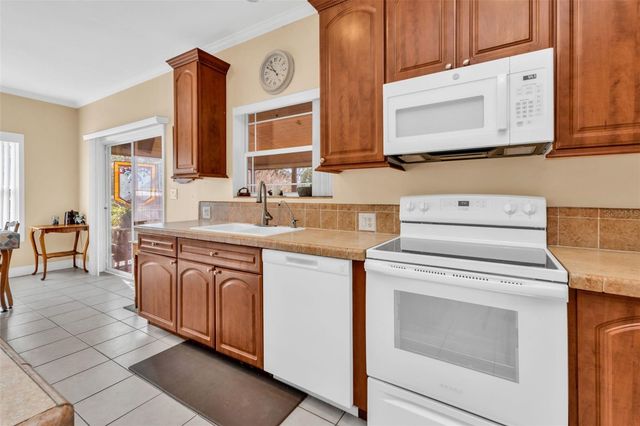 7392 SWISS BOULEVARD, Punta Gorda, FL 33982