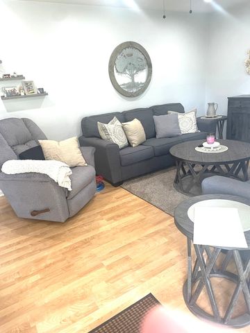 7401 W 113th Place, Worth, IL 60482