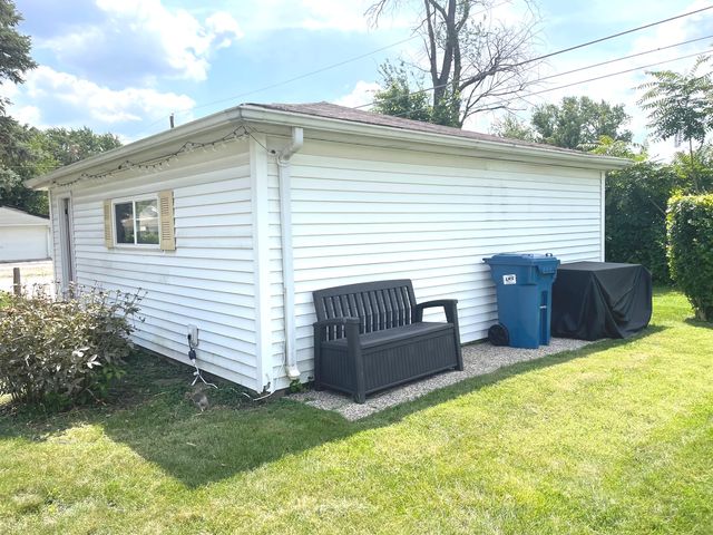 7401 W 113th Place, Worth, IL 60482