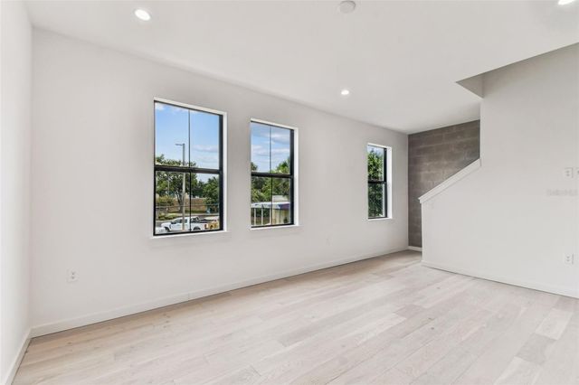 1218 E KAY STREET 3, Tampa, FL 33602