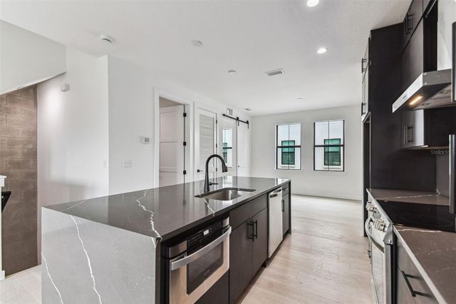 1218 E KAY STREET 3, Tampa, FL 33602