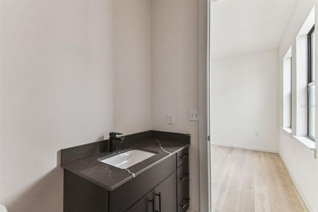 1218 E KAY STREET 3, Tampa, FL 33602